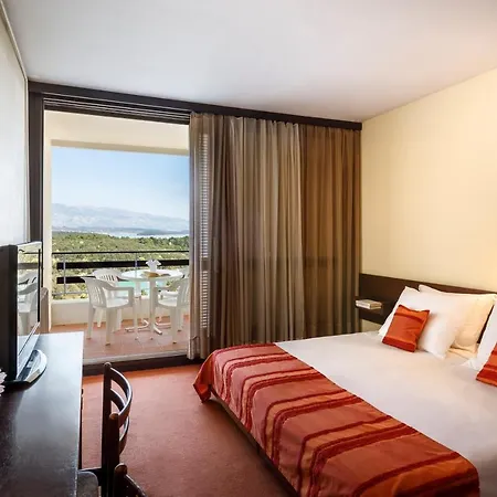Eva Sunny Hotel & Residence By Valamar-2